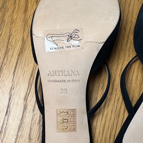 ARTEANA NWOB Black Suede T Strap Pointed Toe High Heel Mules Women's Designer 39 - Picture 10 of 13